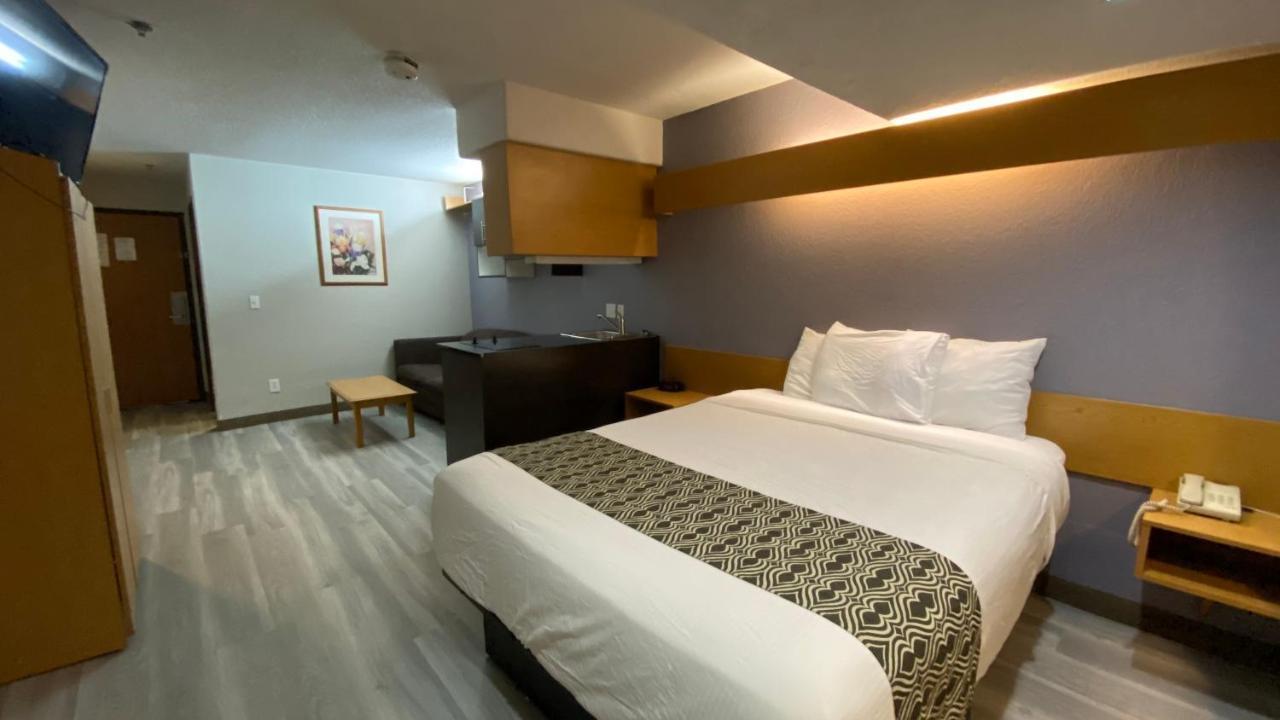 Microtel Inn & Suites By Wyndham ארדמור מראה חיצוני תמונה