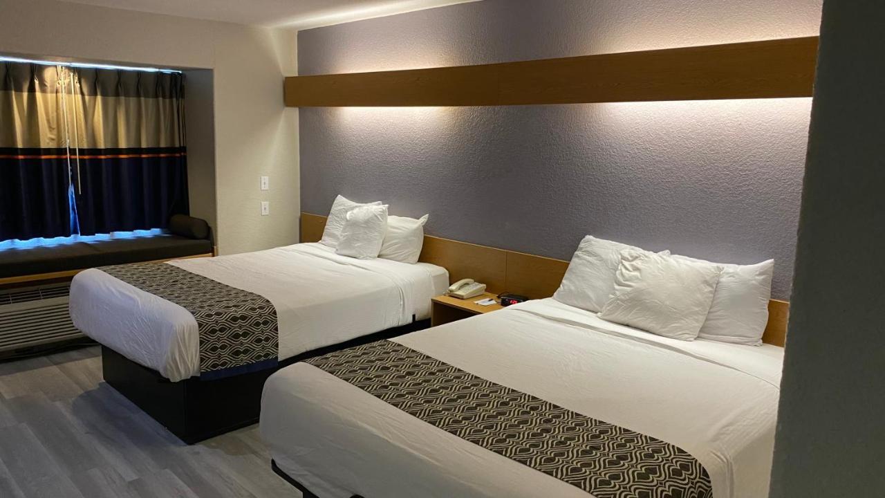 Microtel Inn & Suites By Wyndham ארדמור מראה חיצוני תמונה