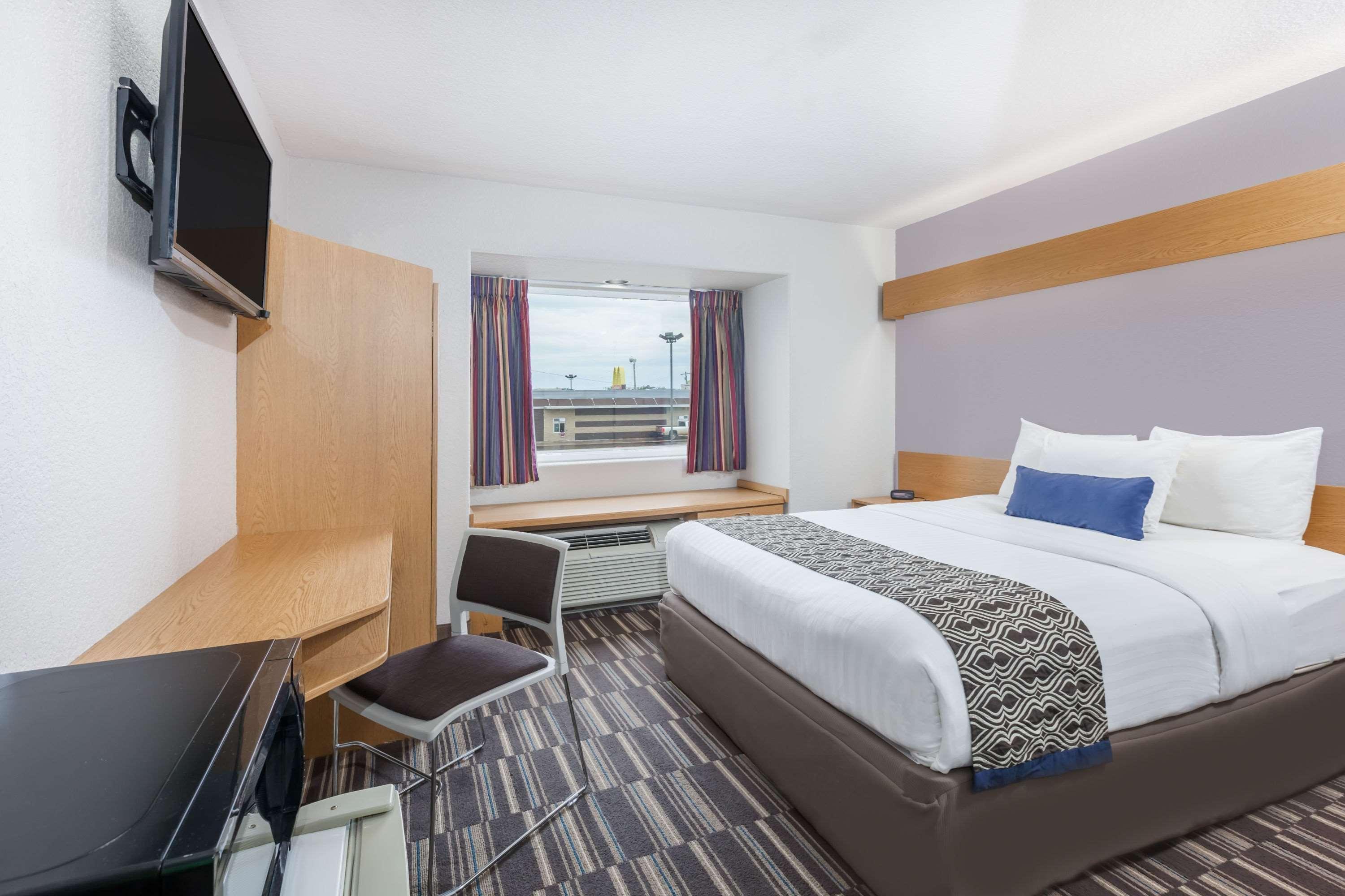 Microtel Inn & Suites By Wyndham ארדמור מראה חיצוני תמונה