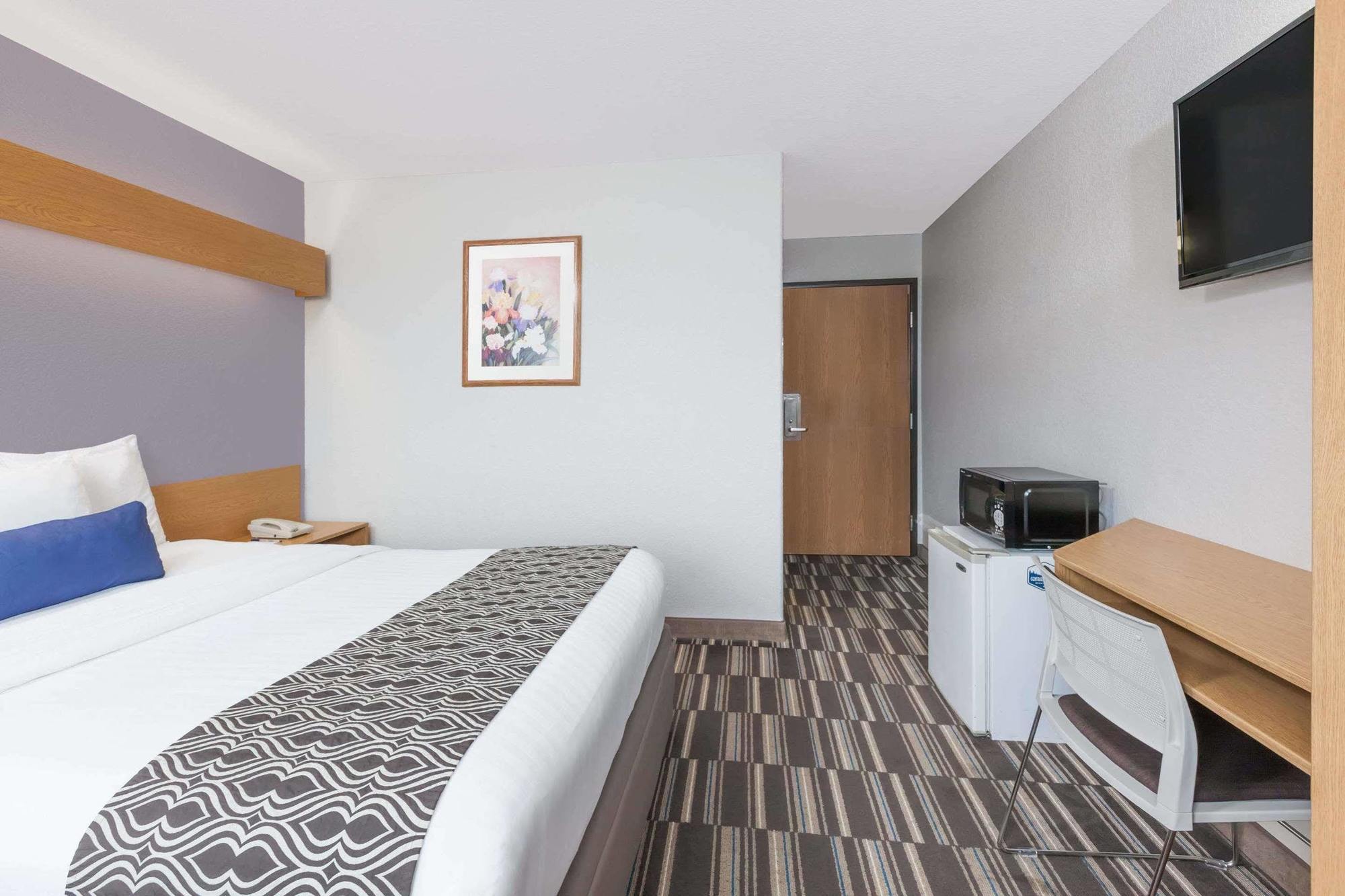 Microtel Inn & Suites By Wyndham ארדמור מראה חיצוני תמונה